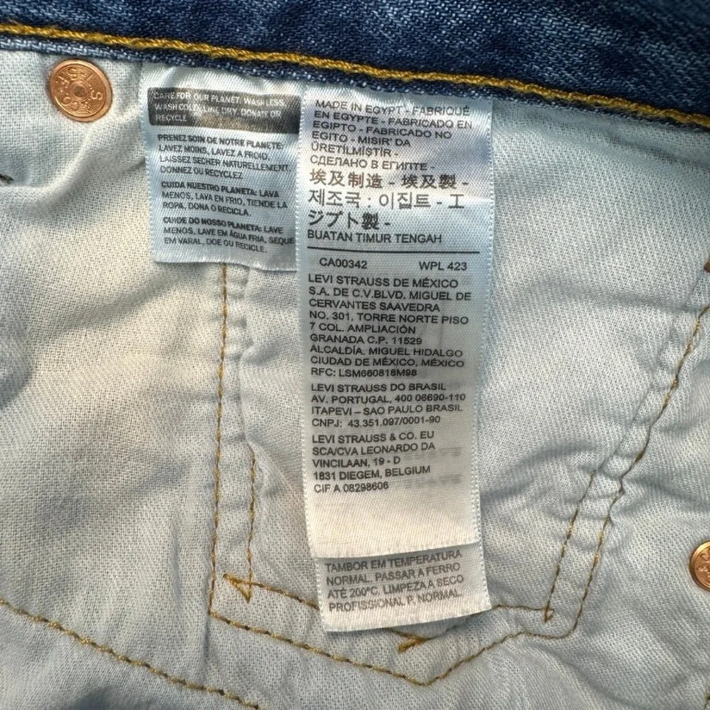 Levis 501 Original Fit Mens Blue Denim Jeans Straight Leg 38x29 Medium Wash